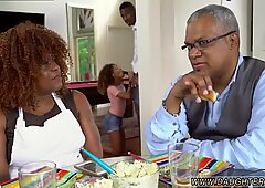 Squirting black chum s daughters - Ebony Woods