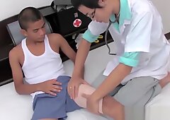 Bizarro médico fetiche asiáticos albert e jacop